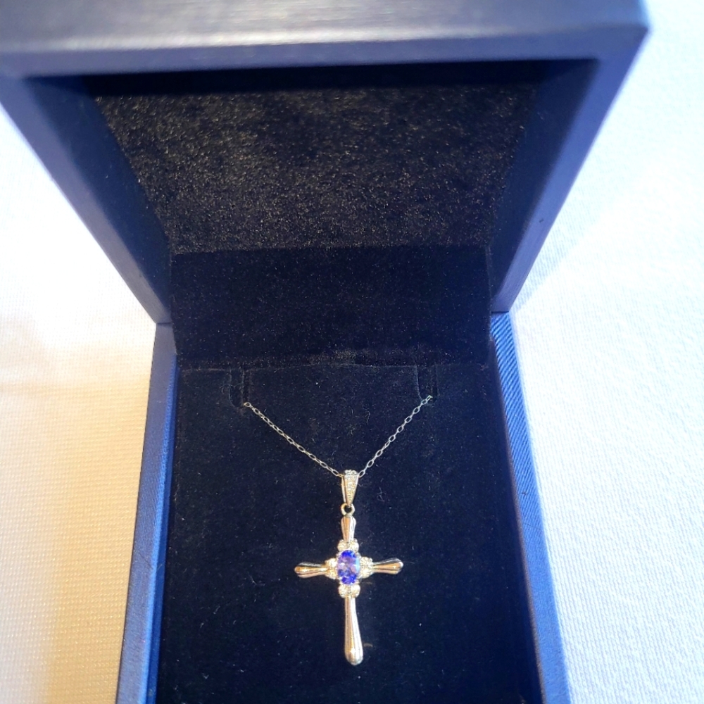 925 sterling silver necklace!